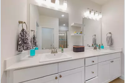 12977 Wymeth Drive, Farmers Branch, TX 75234 - Photo 25