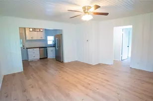 401 W Carolina St, Palestine, TX 75803 - Photo 11