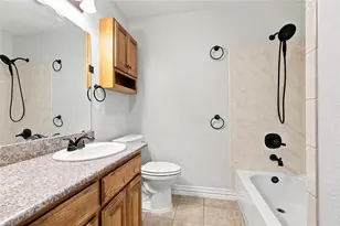 6705 Nola Ct, Watauga, TX 76148 - Photo 13