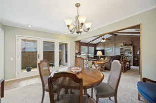16406 Lauder Ln, Dallas, TX 75248 - Photo 3