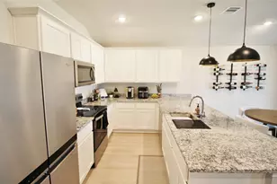 3225 Purple Ash Dr, Dallas, TX 75253 - Photo 3