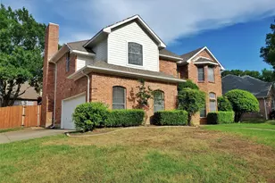 1040 Woodbriar Dr, Grapevine, TX 76051 - Photo 3
