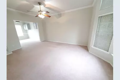 1040 Woodbriar Drive, Grapevine, TX 76051 - Photo 5