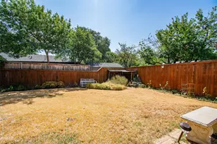 10856 Carissa Dr, Dallas, TX 75218 - Photo 33