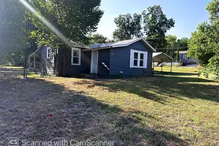 616 Astoria Ave, Azle, TX 76020 - Photo 1