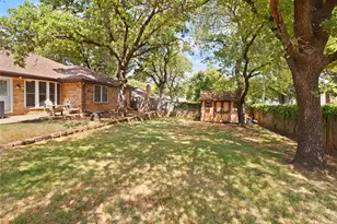 5710 Valley Ridge Ct, Arlington, TX 76017 - Photo 23