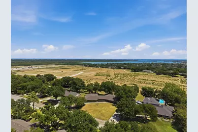3202 S Country Club Road, Garland, TX 75043 - Photo 37