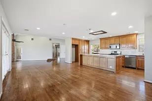 3202 S Country Club Rd, Garland, TX 75043 - Photo 7