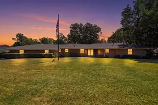 3202 S Country Club Rd, Garland, TX 75043 - Photo 1