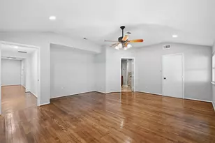 3202 S Country Club Rd, Garland, TX 75043 - Photo 15