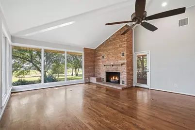 3202 S Country Club Road, Garland, TX 75043 - Photo 5