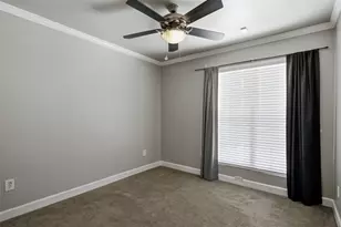 3206 S Fielder Rd, Arlington, TX 76015 - Photo 19