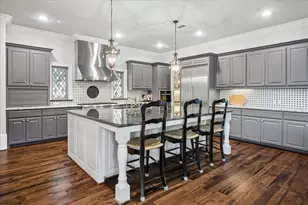 9434 Dartridge Dr, Dallas, TX 75238 - Photo 11