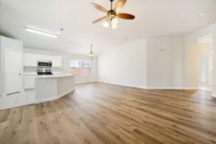 1011 Port Aransas Dr, Little Elm, TX 75068 - Photo 5