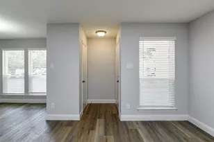 2501 Windy Pine Ln, Arlington, TX 76015 - Photo 3
