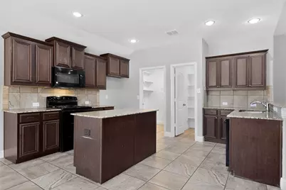 7526 Park Avenue, Forest Hill, TX 76140 - Photo 17