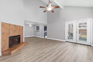 2909 Menlo Park Ln, Carrollton, TX 75007 - Photo 7