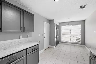 2909 Menlo Park Lane, Carrollton, TX 75007 - Photo 13