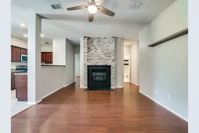 10618 Lansdowne Lane, Rowlett, TX 75089 - Photo 7