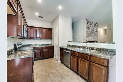 10618 Lansdowne Lane, Rowlett, TX 75089 - Photo 13