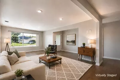 8809 Liptonshire Drive, Dallas, TX 75238 - Photo 9