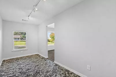 8809 Liptonshire Drive, Dallas, TX 75238 - Photo 5