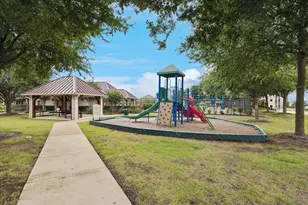 10237 Red Bluff Ln, Fort Worth, TX 76177 - Photo 19