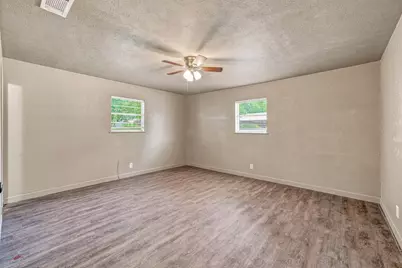 905 Meadowlark Lane, Stephenville, TX 76401 - Photo 15