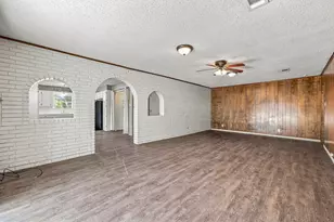 905 Meadowlark Ln, Stephenville, TX 76401 - Photo 9