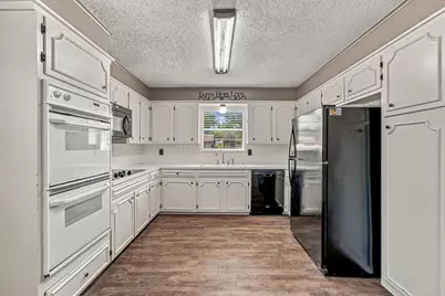 905 Meadowlark Lane, Stephenville, TX 76401 - Photo 11