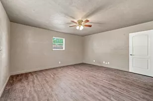905 Meadowlark Ln, Stephenville, TX 76401 - Photo 17