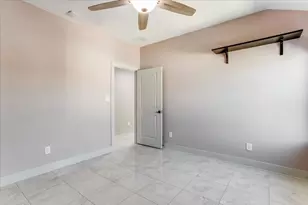 510 Spurlock St, Frisco, TX 75036 - Photo 31