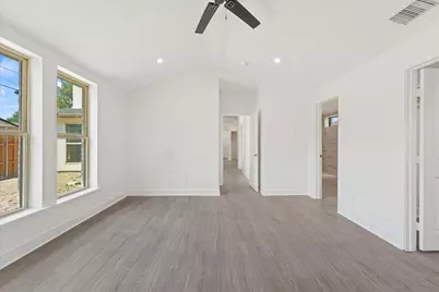 3792 Wenatche Drive, Dallas, TX 75233 - Photo 19
