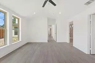 3792 Wenatche Dr, Dallas, TX 75233 - Photo 19