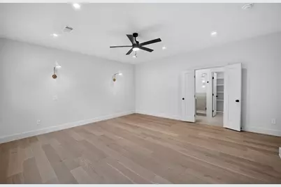 413 Graham Avenue, Dallas, TX 75223 - Photo 15