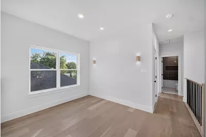 413 Graham Avenue, Dallas, TX 75223 - Photo 27