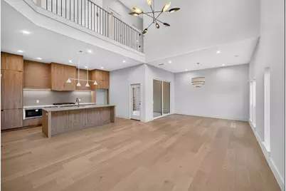 413 Graham Avenue, Dallas, TX 75223 - Photo 7