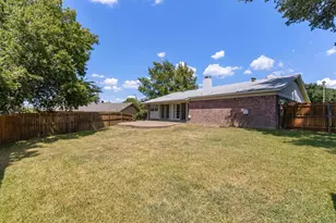 1804 Westwood Cir, Carrollton, TX 75006 - Photo 31
