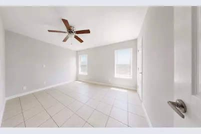 3039 College Avenue, Fort Worth, TX 76110 - Photo 5