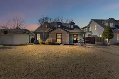 2548 Walsh Court, Fort Worth, TX 76109 - Photo 3