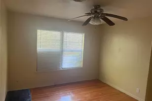 6437 Lontos Dr, Dallas, TX 75214 - Photo 13
