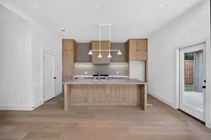 5445 Terry St, Dallas, TX 75223 - Photo 5