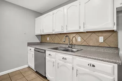 5613 Truitt Street, The Colony, TX 75056 - Photo 9