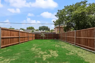 2410 Boyd Street, Dallas, TX 75224 - Photo 21