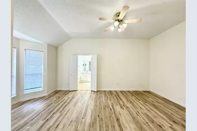 9941 Danbury Drive, Frisco, TX 75035 - Photo 13