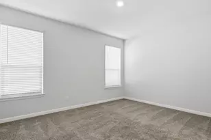908 Parkview Dr, Cleburne, TX 76031 - Photo 9