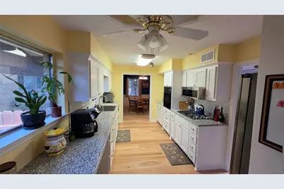 1210 Vicksburg Drive, Garland, TX 75041 - Photo 9