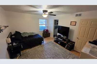1210 Vicksburg Drive, Garland, TX 75041 - Photo 7