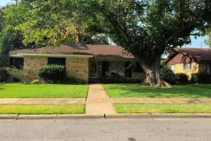 1210 Vicksburg Dr, Garland, TX 75041 - Photo 1