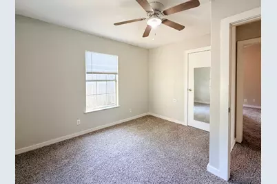 1705 N Robinson Street, Cleburne, TX 76031 - Photo 9